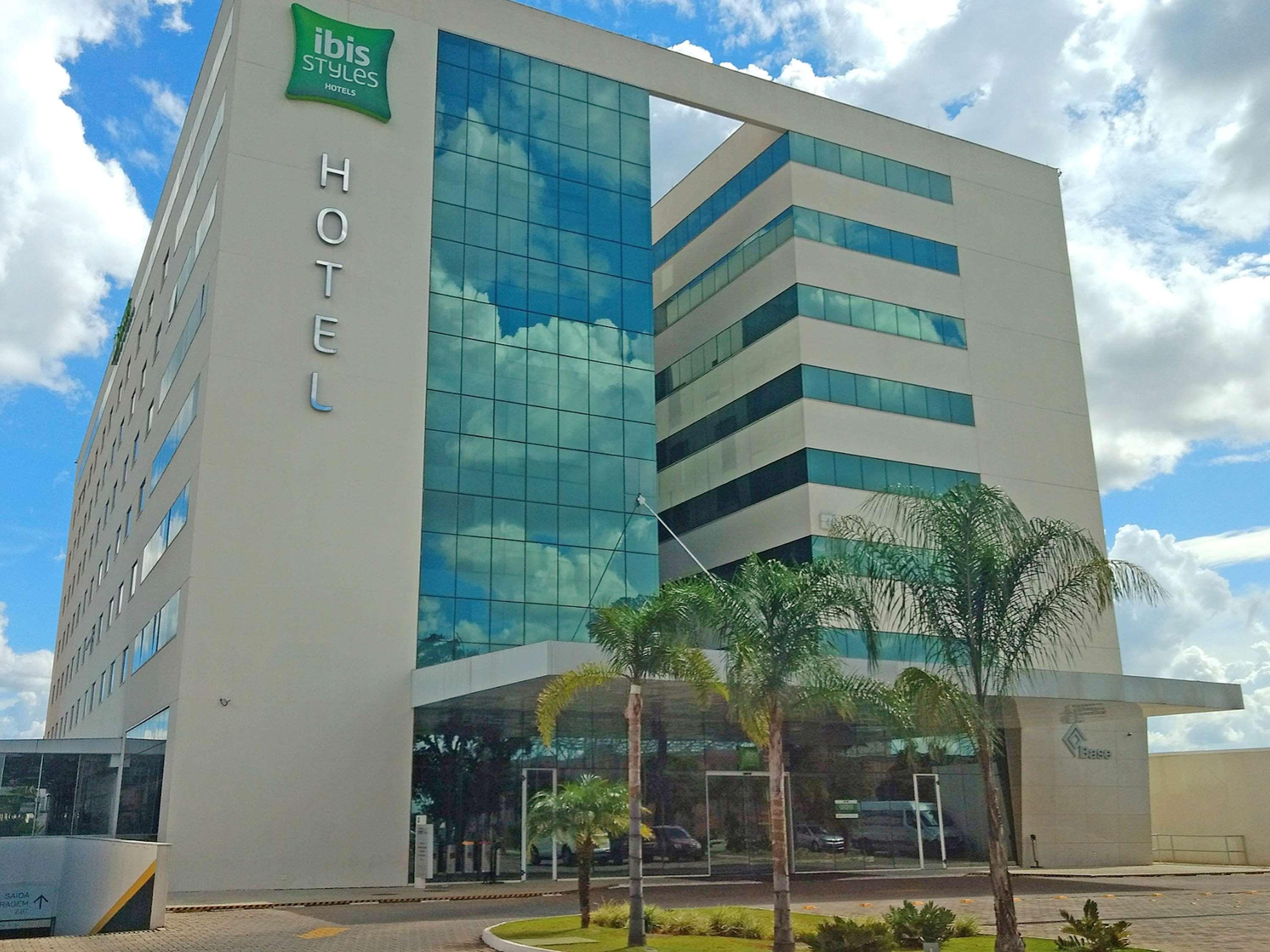 Ibis Styles Brasilia Aeroporto Hotel นูเคลโอบันเดรานชิ ภายนอก รูปภาพ