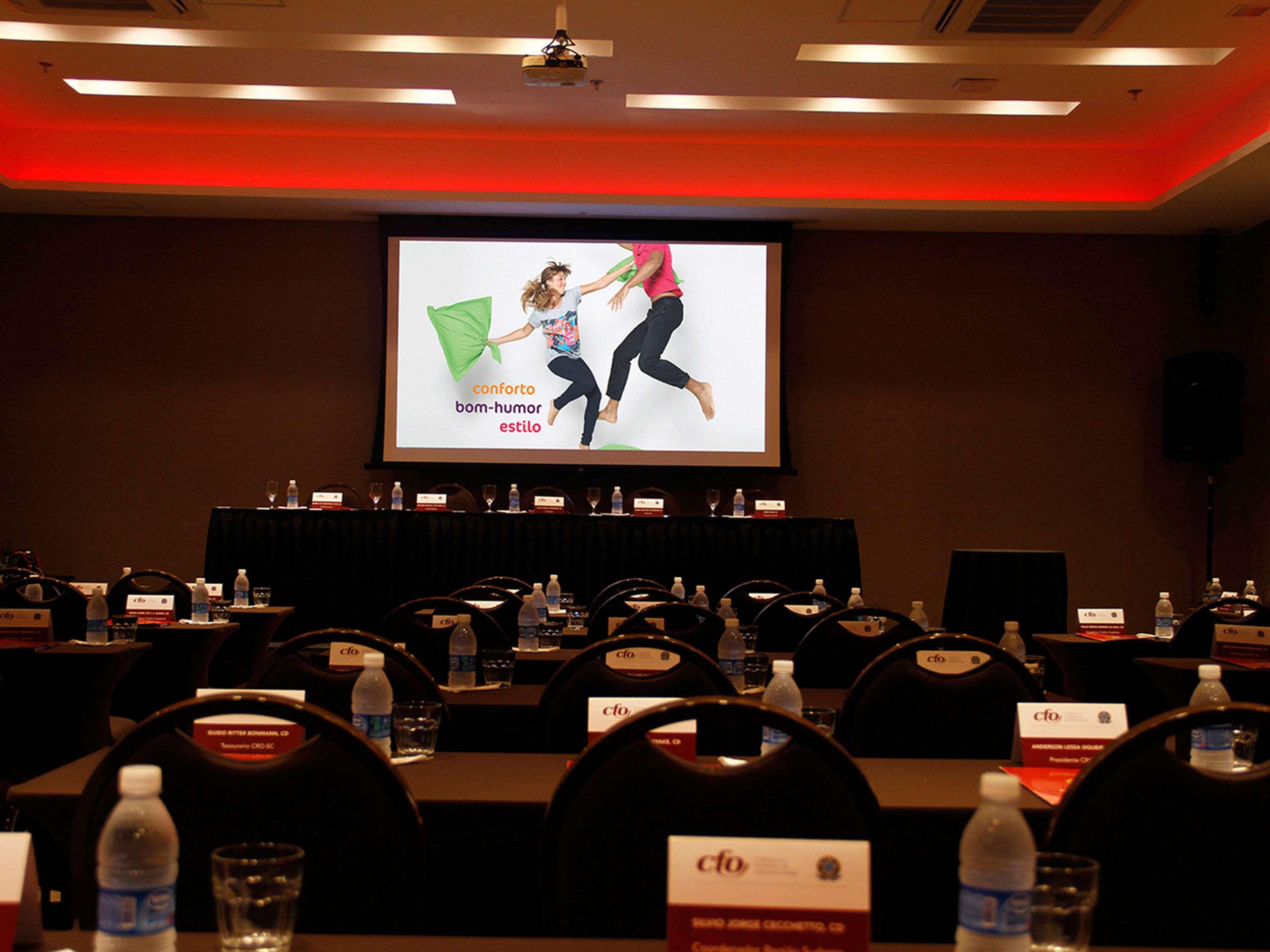 Ibis Styles Brasilia Aeroporto Hotel นูเคลโอบันเดรานชิ ภายนอก รูปภาพ