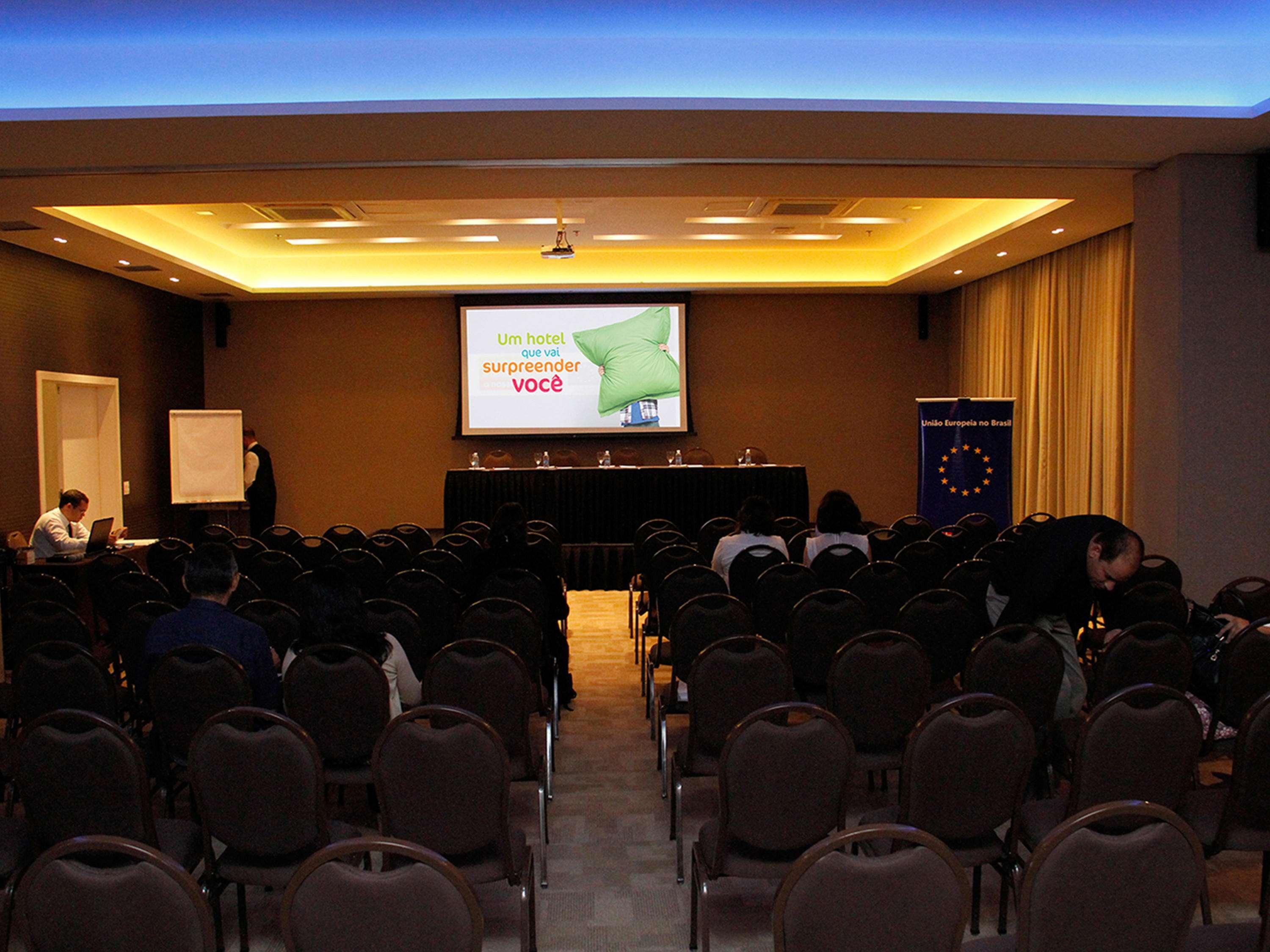 Ibis Styles Brasilia Aeroporto Hotel นูเคลโอบันเดรานชิ ภายนอก รูปภาพ