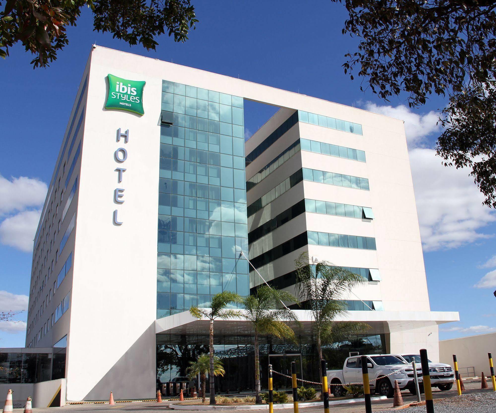 Ibis Styles Brasilia Aeroporto Hotel นูเคลโอบันเดรานชิ ภายนอก รูปภาพ